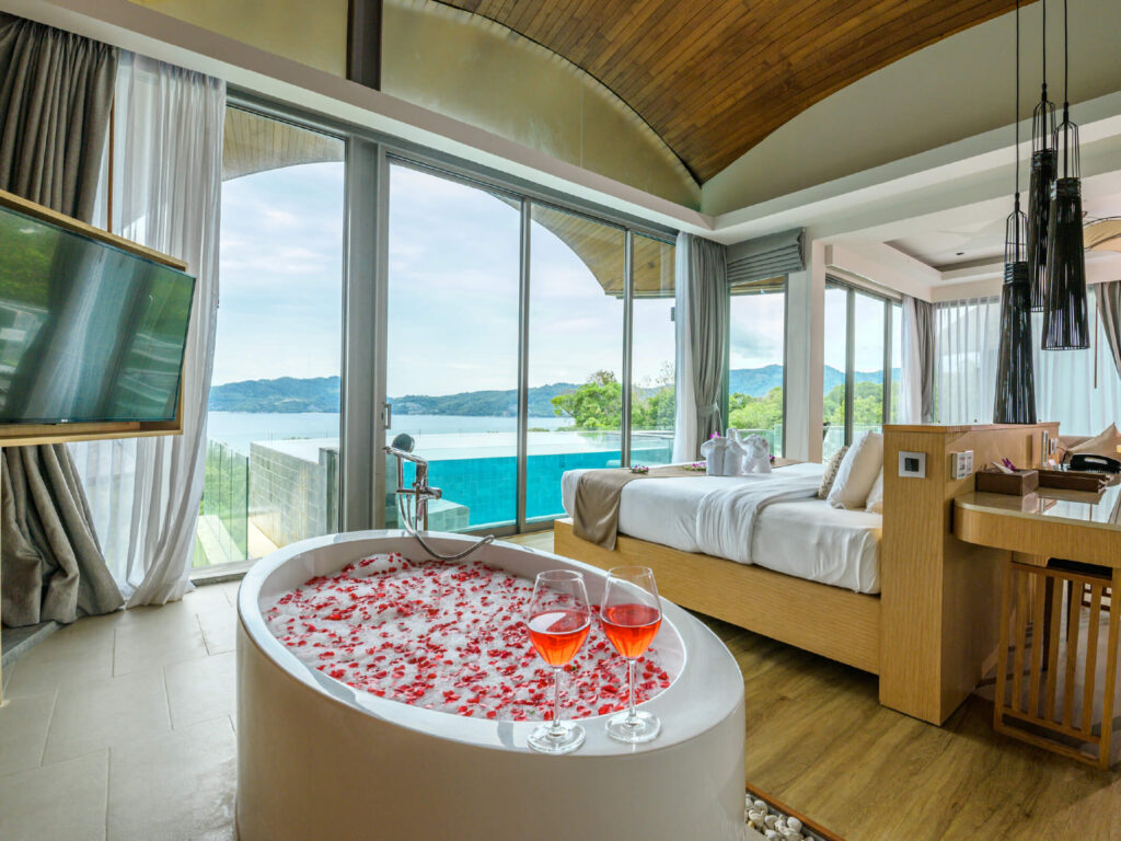 Phuket Hotel